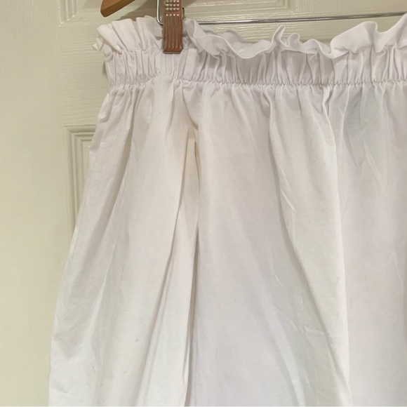 Banana Republic off the shoulder blouse - Picture 3 of 8